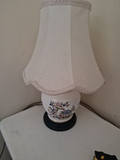 Tara lamp base