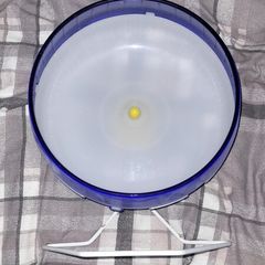 Silent spinner hamster wheel