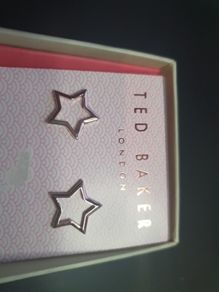 NEW Ted Baker gold color Star shape earrings RRP 39 euro NEW & BOXED