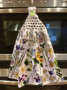 Crochet Buttoned Tea Towel Topper