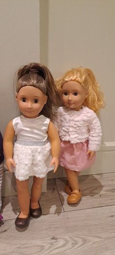 Our Generation Dolls  set of 4 - 70 euro