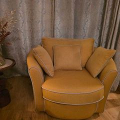 Swivel chair
