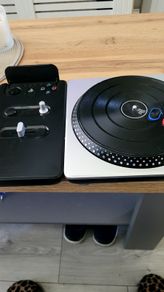 DJ hero