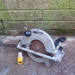 Makita 9 Inch Circular Saw
