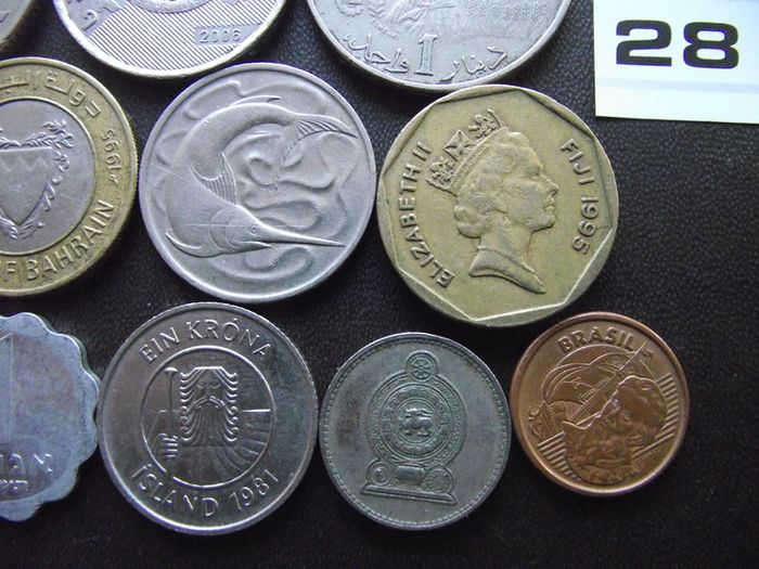 16 Old Coins From Worldwide (1967-2009)
