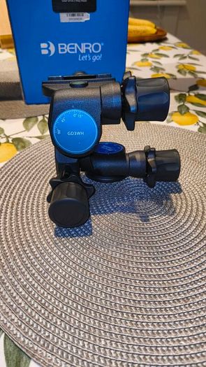 Benro gear drive tripod head