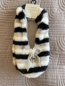 BNWT Penneys Slipper Socks - Size 6-8UK