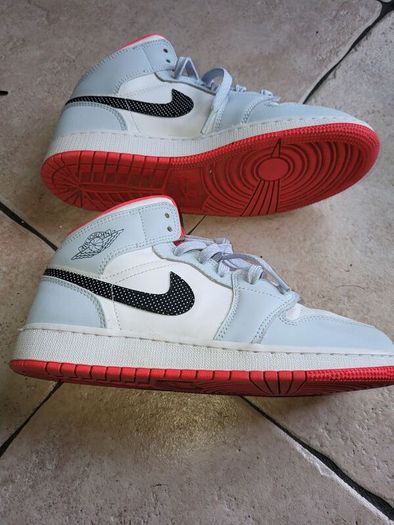 Air Jordan boot trainers