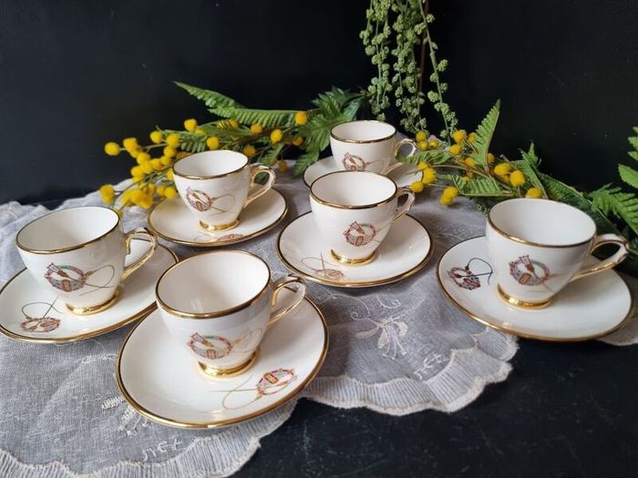 Arklow Pottery Tara Brooch 6 Coffee Cups and Sausers
