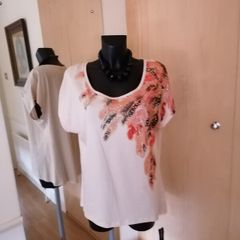 Women's Top Nwt Size L