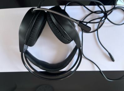 gaming headphones