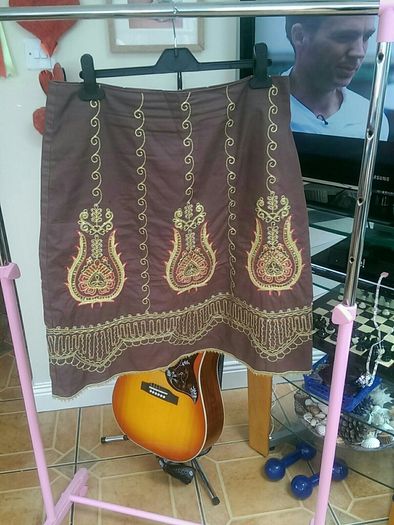 10  Euro Each.Size 12