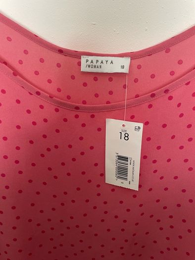 Papaya woman pink top size 18 New with tags