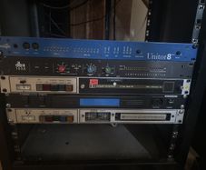 dbx 160a
