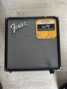 Fender Rumble 15 v3