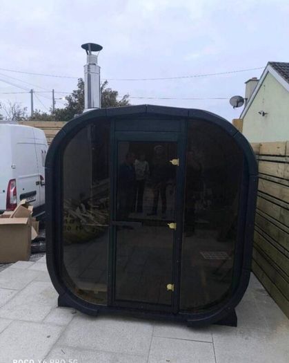 Cube sauna,/Barrel sauna