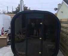 Cube sauna,/Barrel sauna
