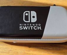 Nintendo Switch Case