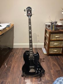 Epiphone SG Bass