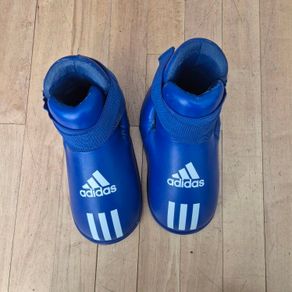 Adidas Kickboxing Footgear