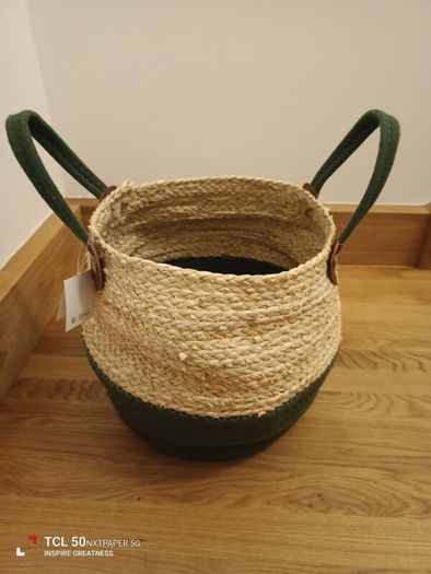 New.plant basket