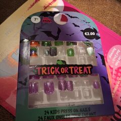 Halloween nails
