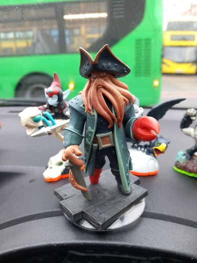 Activision Skylanders Disney Infinity 1.0 2.0 3.0 Davy Jones Pirates Of The Caribbean  Figure   Giants Choice Wii U 3DS PS3 PS4 Xbox 360 Xbox One Figures Postage Available kids play gift presents