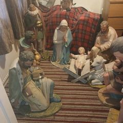 Crib figurines