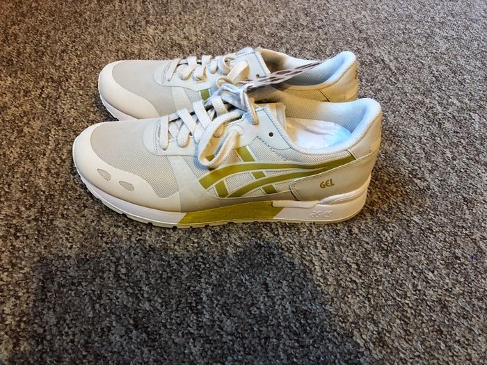 ASICS Trainers, Brand New!
