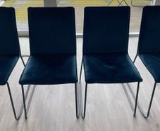 Dining chairs (x4)
