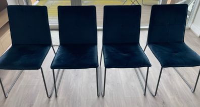 Dining chairs (x4)
