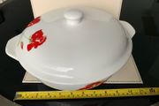 Aynsley Meadow serving bowl with lid