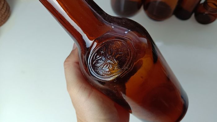 436 - Set of 5 Vintage Amber Glass Collectible Decorative Bottles