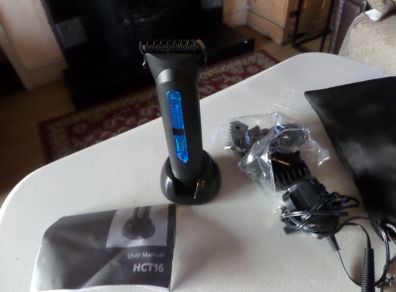 Hair trimmer with accessories electric