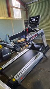 Brand New Real Leader Treadmill Save 3k Today