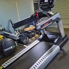 Brand New Real Leader Treadmill Save 3k Today