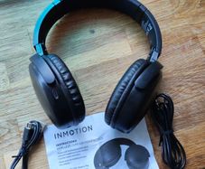 wireless overear headphones
