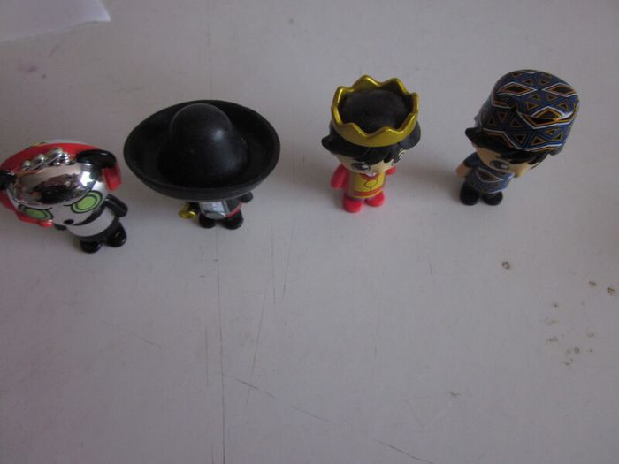 Bonkers Ryan's World Figures X12