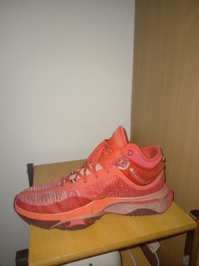 Nike GT Jump 2 size 10.5