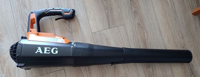 3 X Cordless blower AEG and RYOBI, ALL New