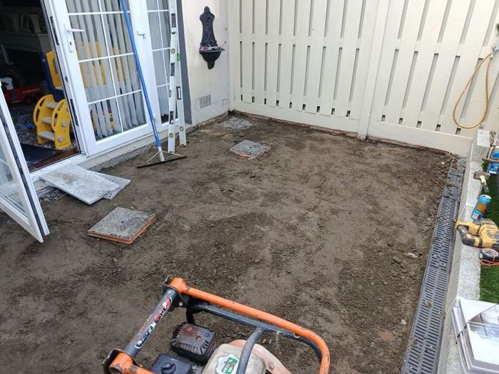 Landscaping | Driveways | Patios & Paving | Fencing