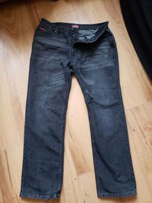 Lee cooper