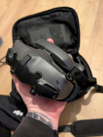 DJI Avata 2 - Fly More Combo + Motion Controller + NEW RC Controller WORTH 1200+