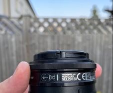 Sony Sel20f28