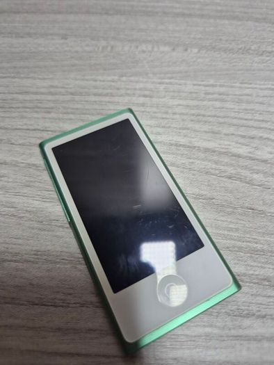Apple iPod Nano 7th Gen 16GB A1446 Green - Tested and Working - Fast Shipping