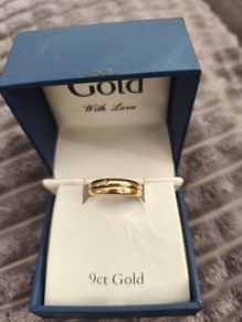 9ct Gold Ring size M or N