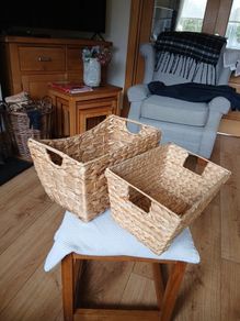 2 Baskets 14 euro  for both