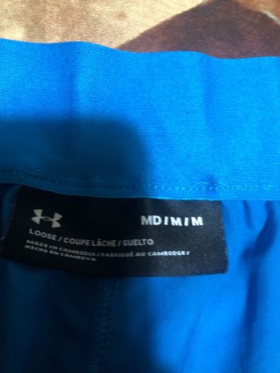Mens under armour shorts size M