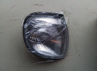 Nissan Cargo Front Lamp.