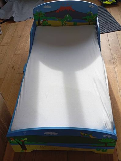 Paw Patrol toddler bed with mattress